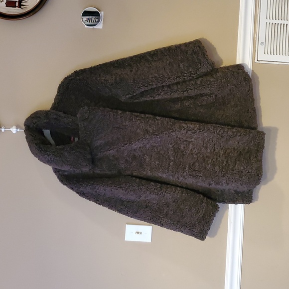 Burning Torch Teddy Faux Fur Coat In Brown Sample Size OS - Picture 5 of 11